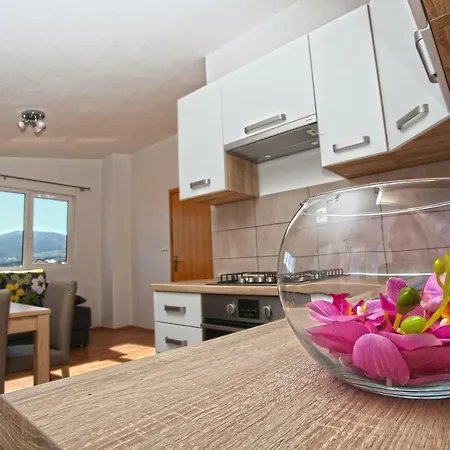 Ukic Apartment Kastela